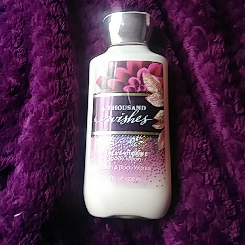 Bath & body works lotion (A thousand wishes)